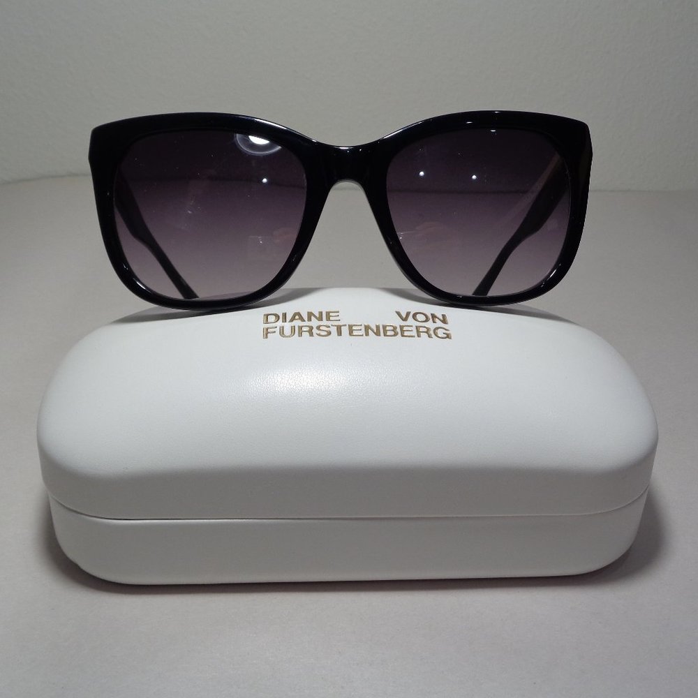 Diane von Furstenberg LEIGHA DVF678S Black New Women's Sunglasses